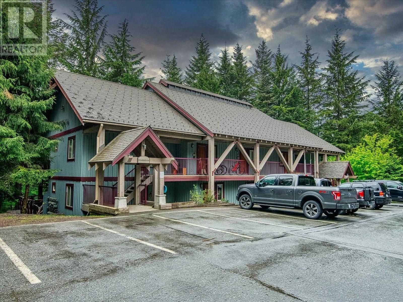 Property Photo: 3070 Hillcrest Drive 111 BC V8E 0V1
