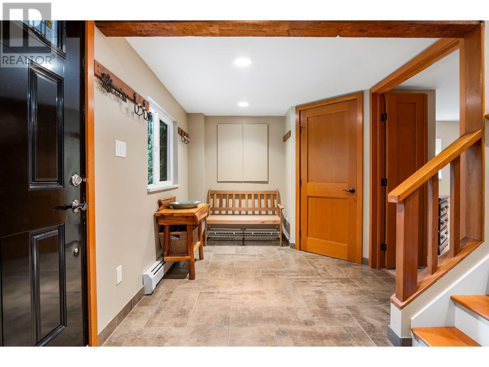 Property Photo: 2591 Caledonia Avenue BC V7G 1T8
