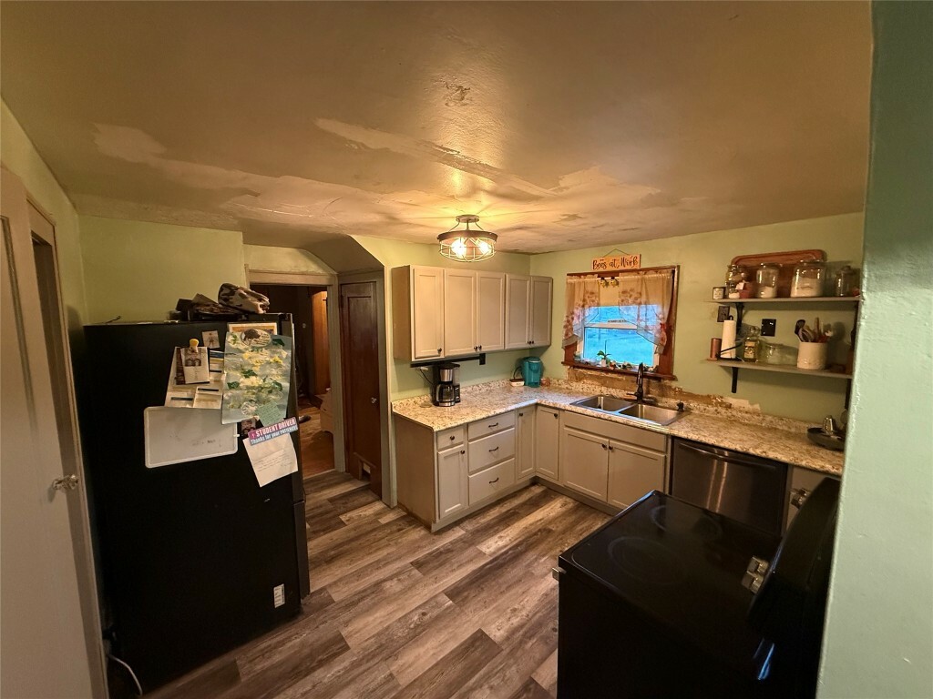 Property Photo: 20743 Alden Street PA 16335