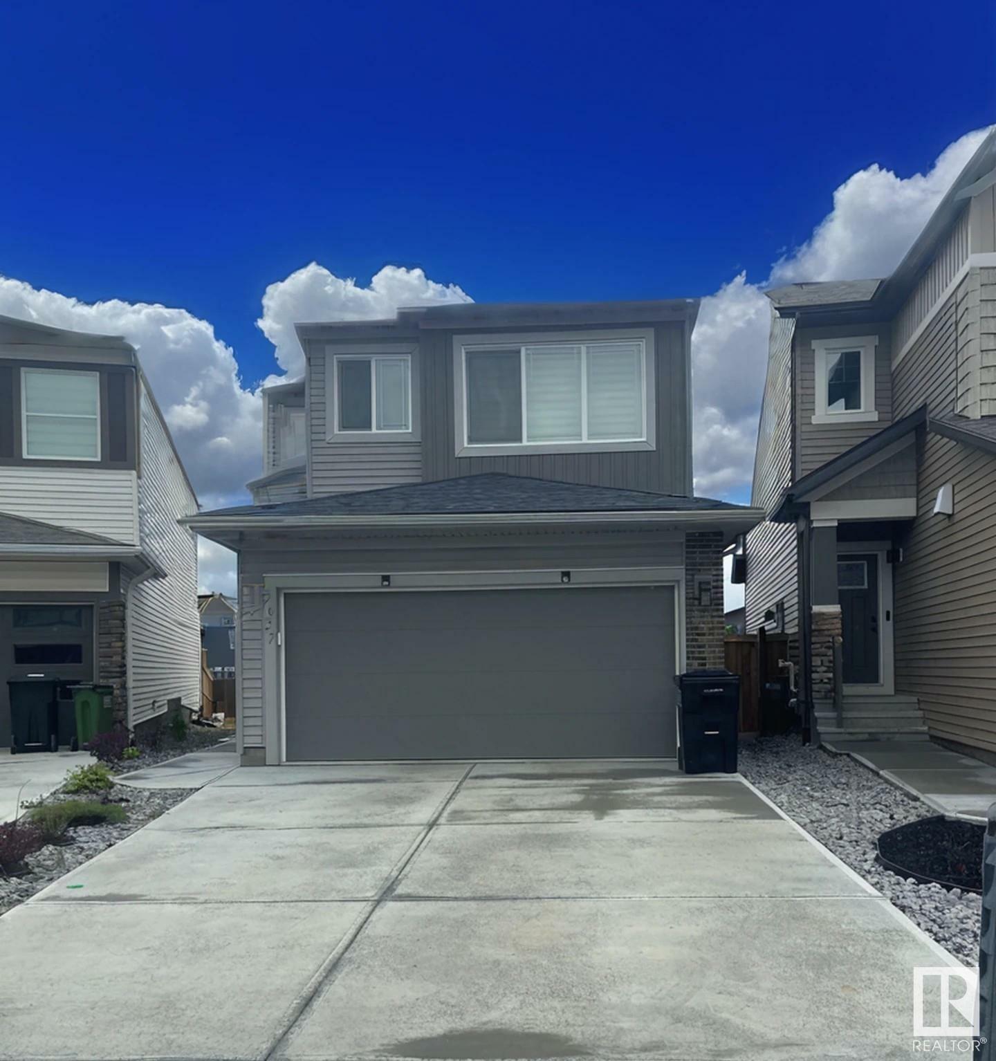 2627 200 Street NW  Edmonton AB T6M 1K3 photo