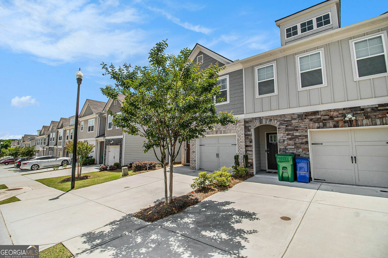 Property Photo: 1884 Plainsboro Drive GA 30058