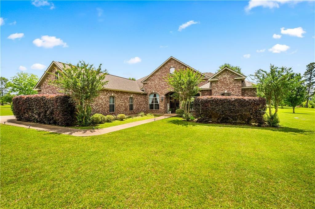 Property Photo: 3898 Staples Road LA 71360