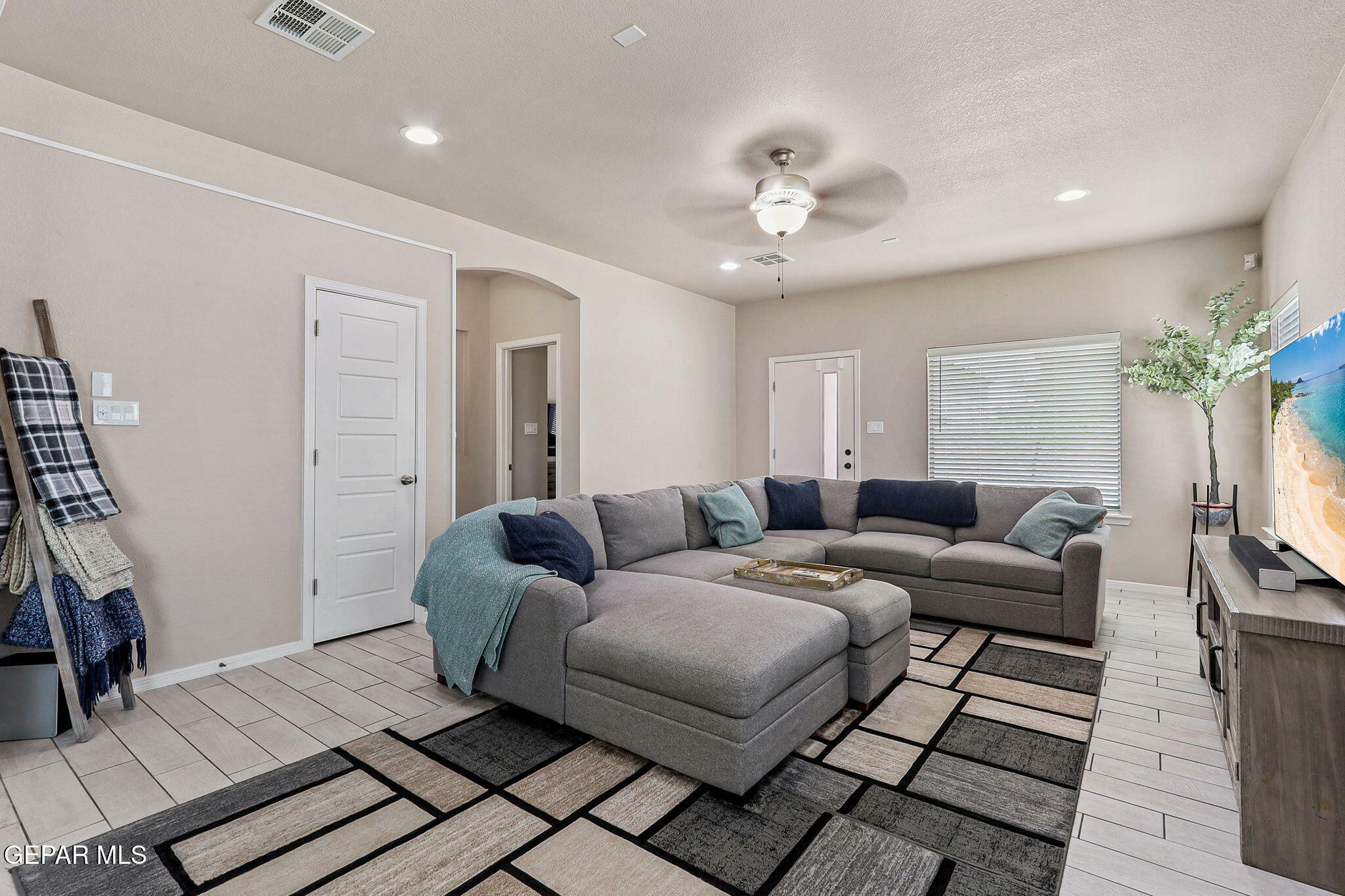 Property Photo: 4817 Mark Avizo TX 79938