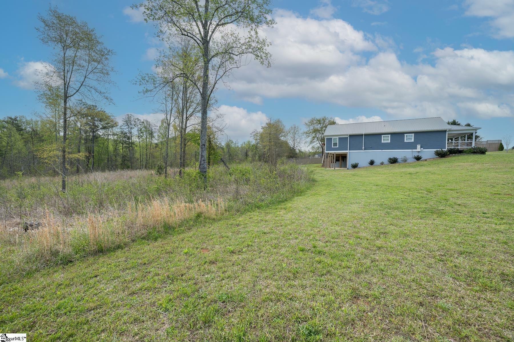 Property Photo: 1122 Midway Road SC 29671