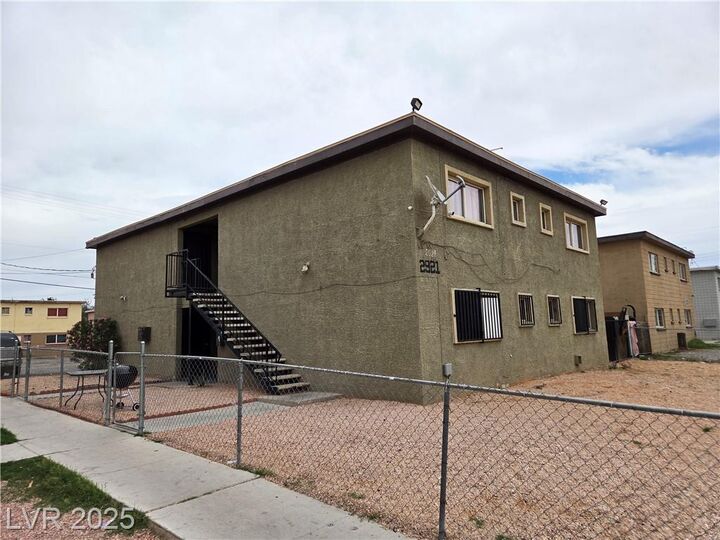 2921 Elm Avenue 4  Las Vegas NV 89101 photo