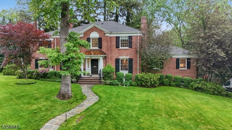 47 Barnsdale Rd  Millburn Twp. NJ 07078 photo