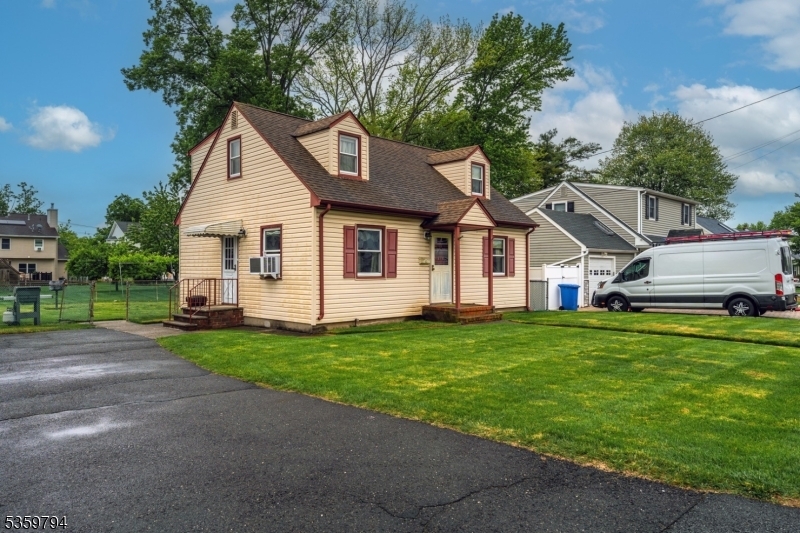Property Photo: 10 Sheffield Way NJ 07066