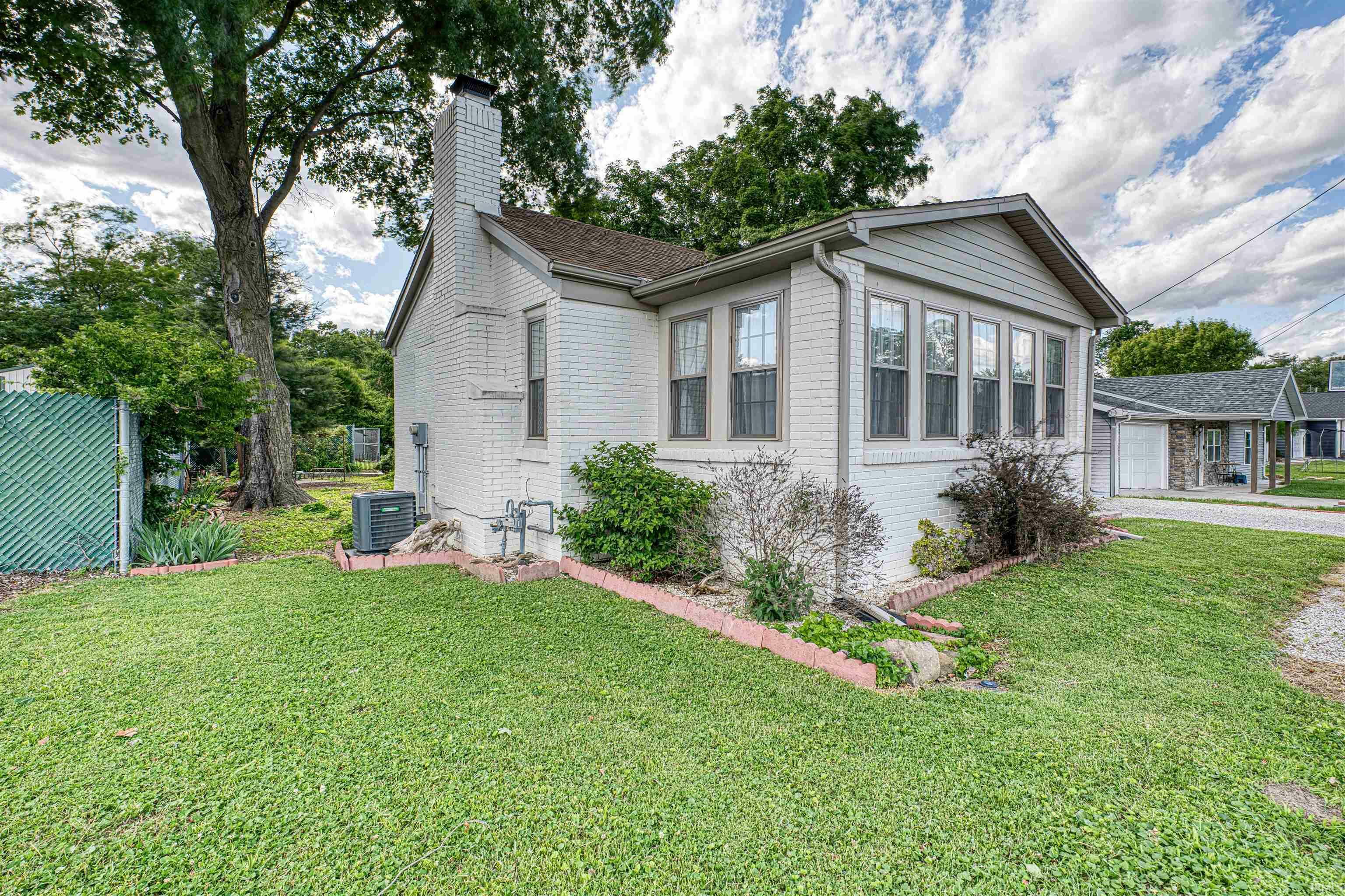 Property Photo: 508 Polk Street IN 47630