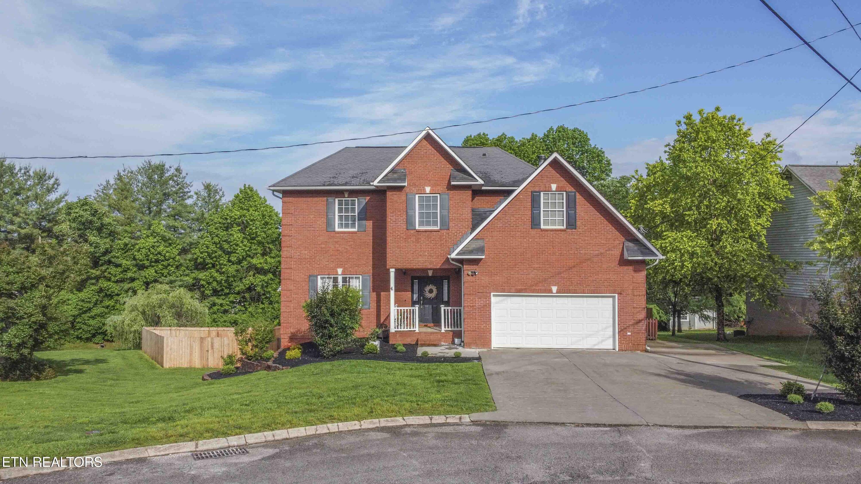 160 Brentwood Place  Lenoir City TN 37772 photo