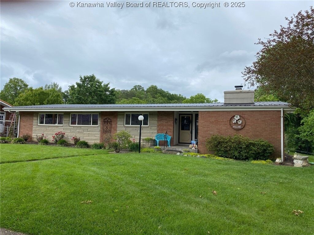 Property Photo:  5448 Williams Drive  WV 25313 