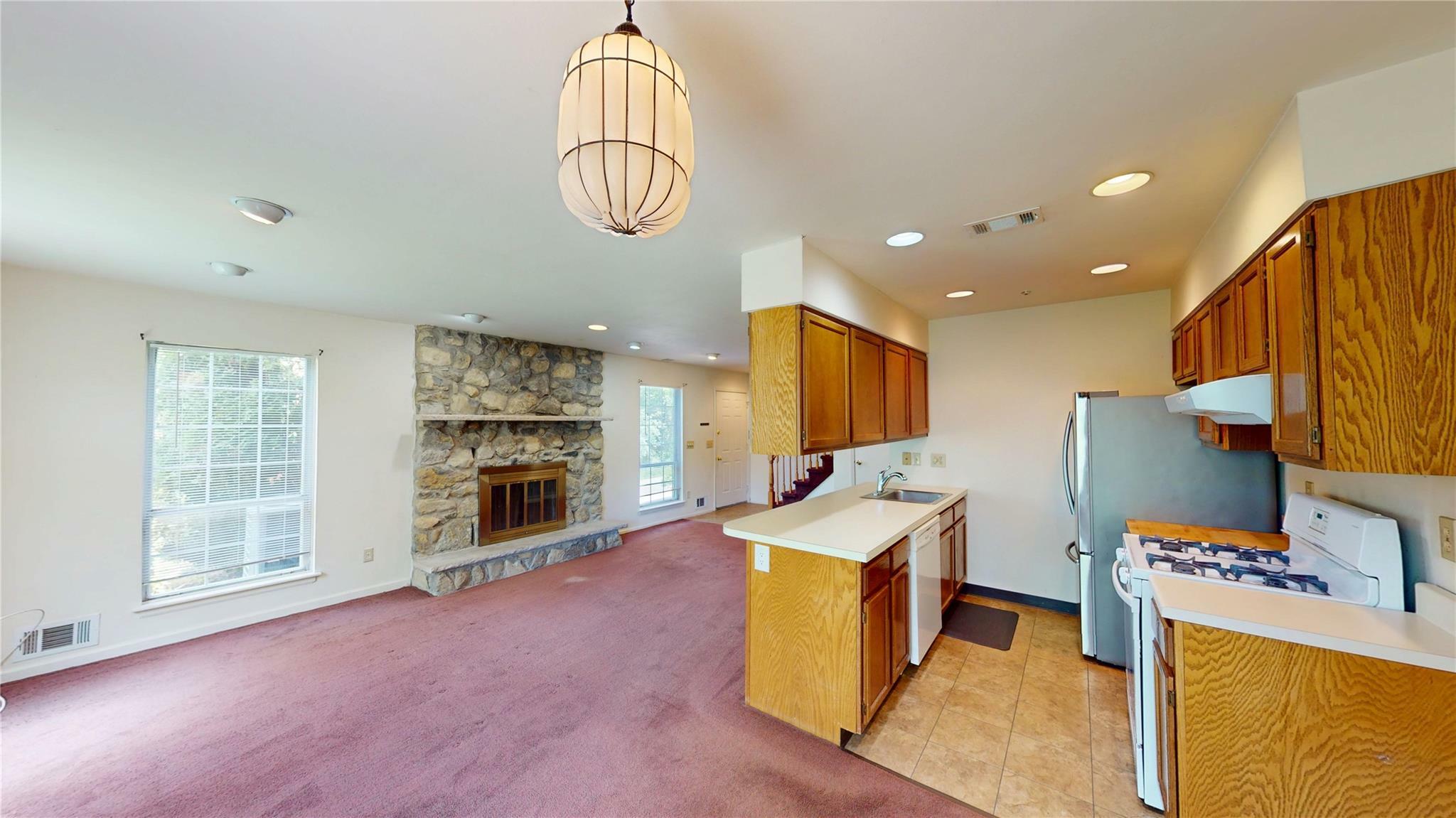 Property Photo:  27 The Rise  NY 10990 
