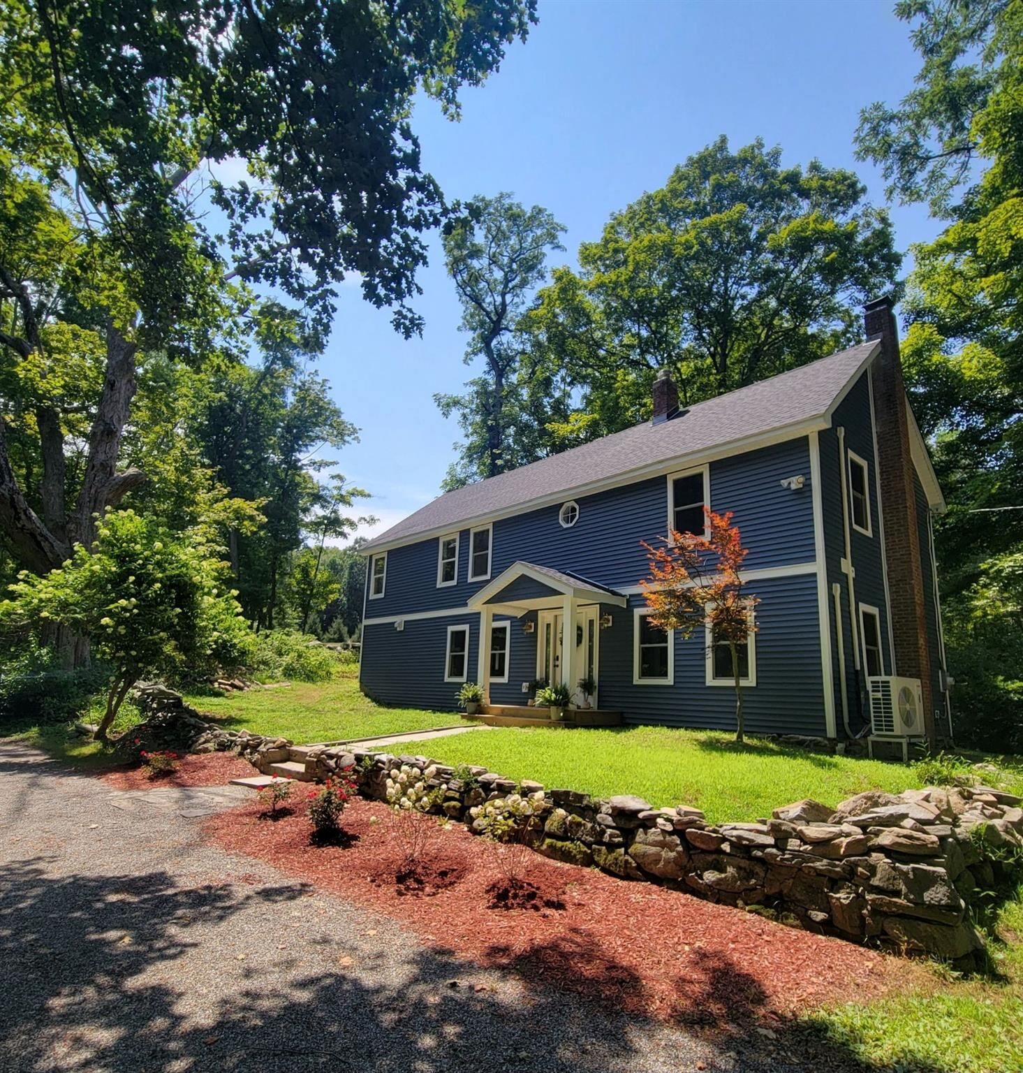 Property Photo:  300 Seminary Hill Road  NY 10512 