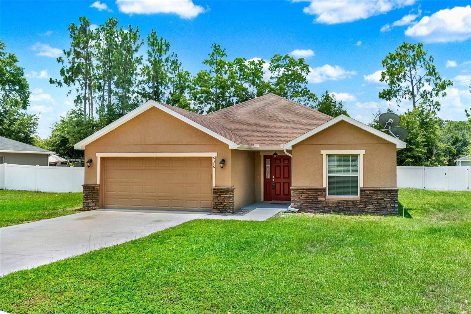 Property Photo:  6376 SW 117th Street Road  FL 34476 