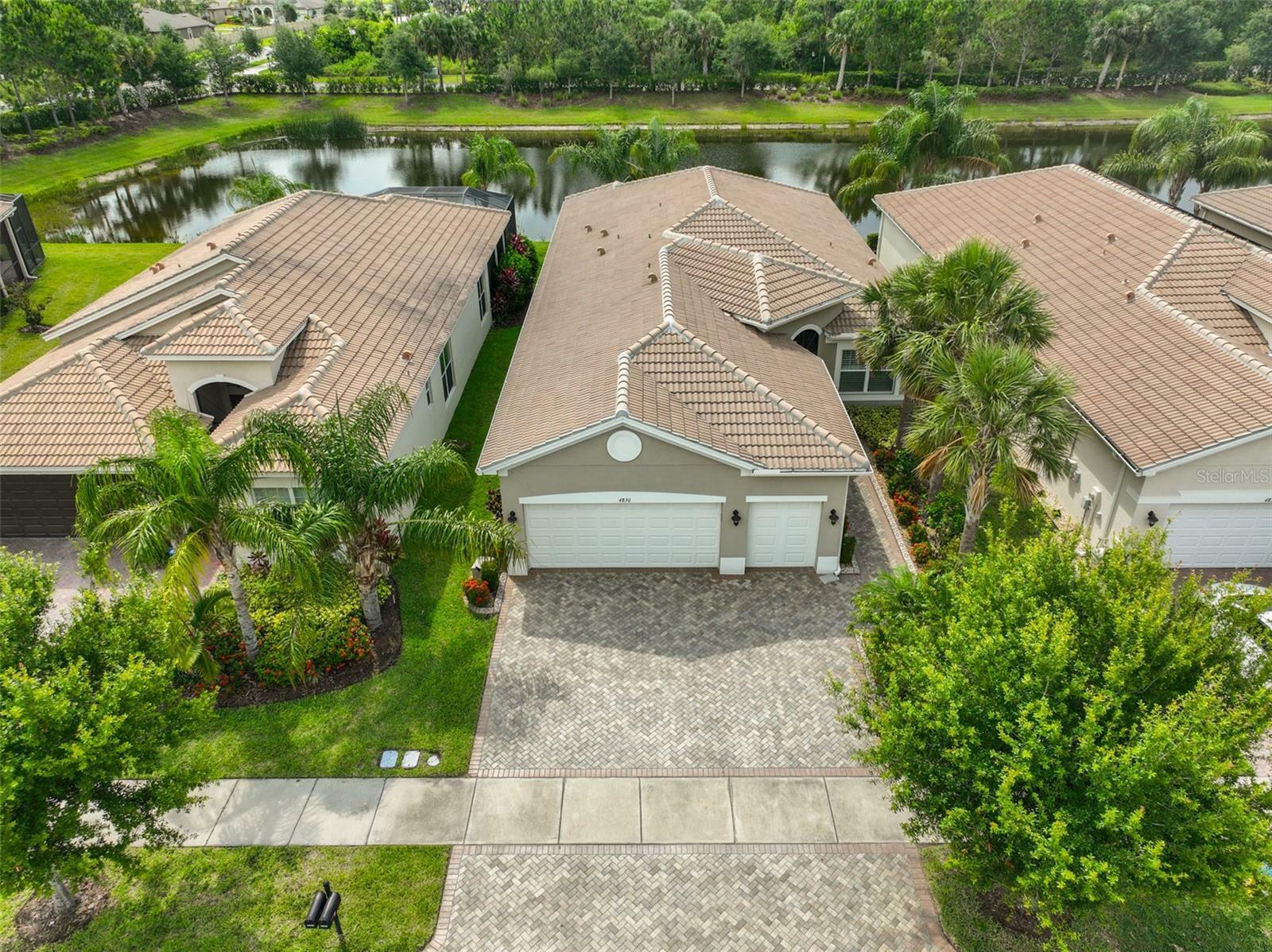 Property Photo:  4830 Grand Banks Drive  FL 33598 