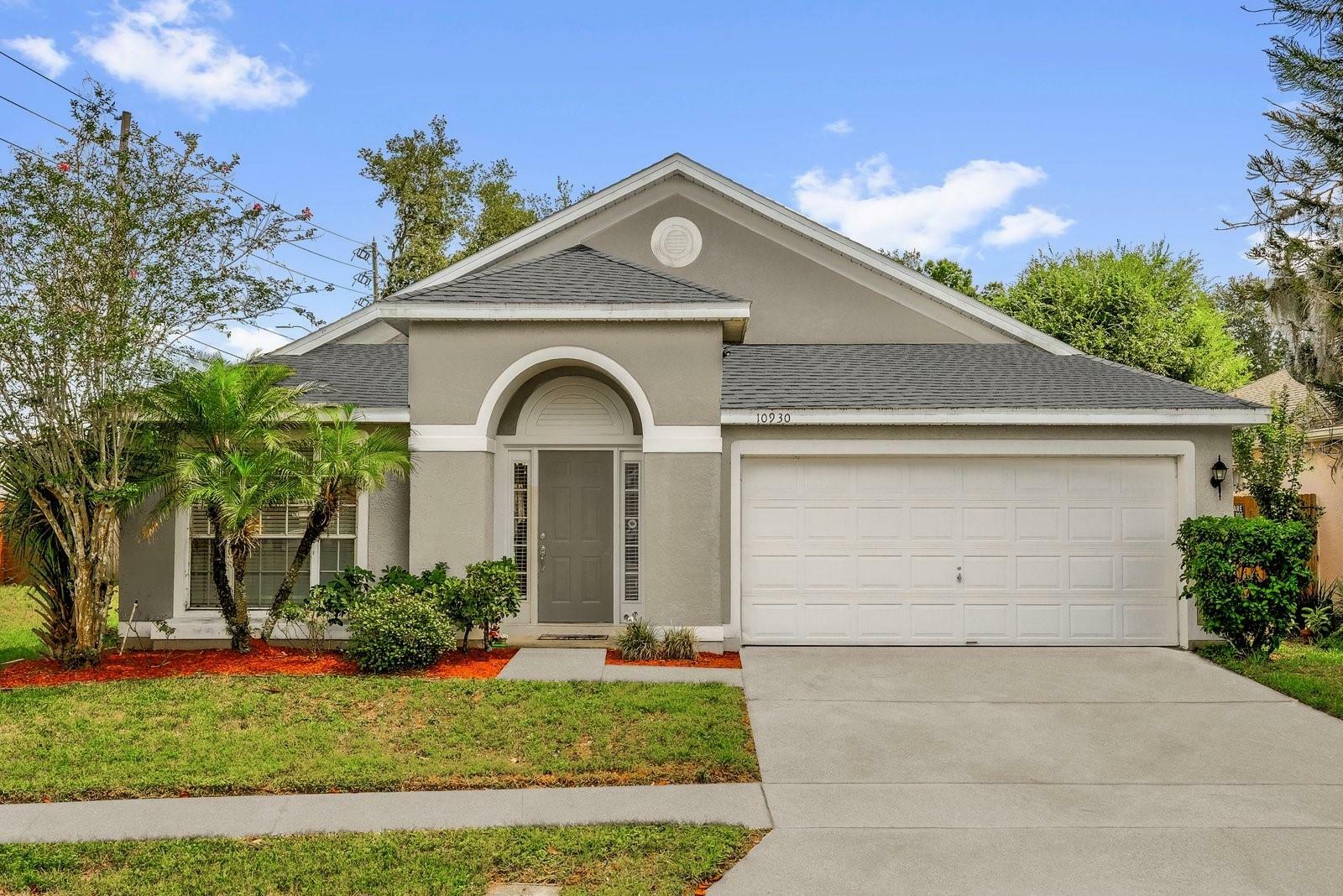 Property Photo: 10930 Buckwater Court FL 32817
