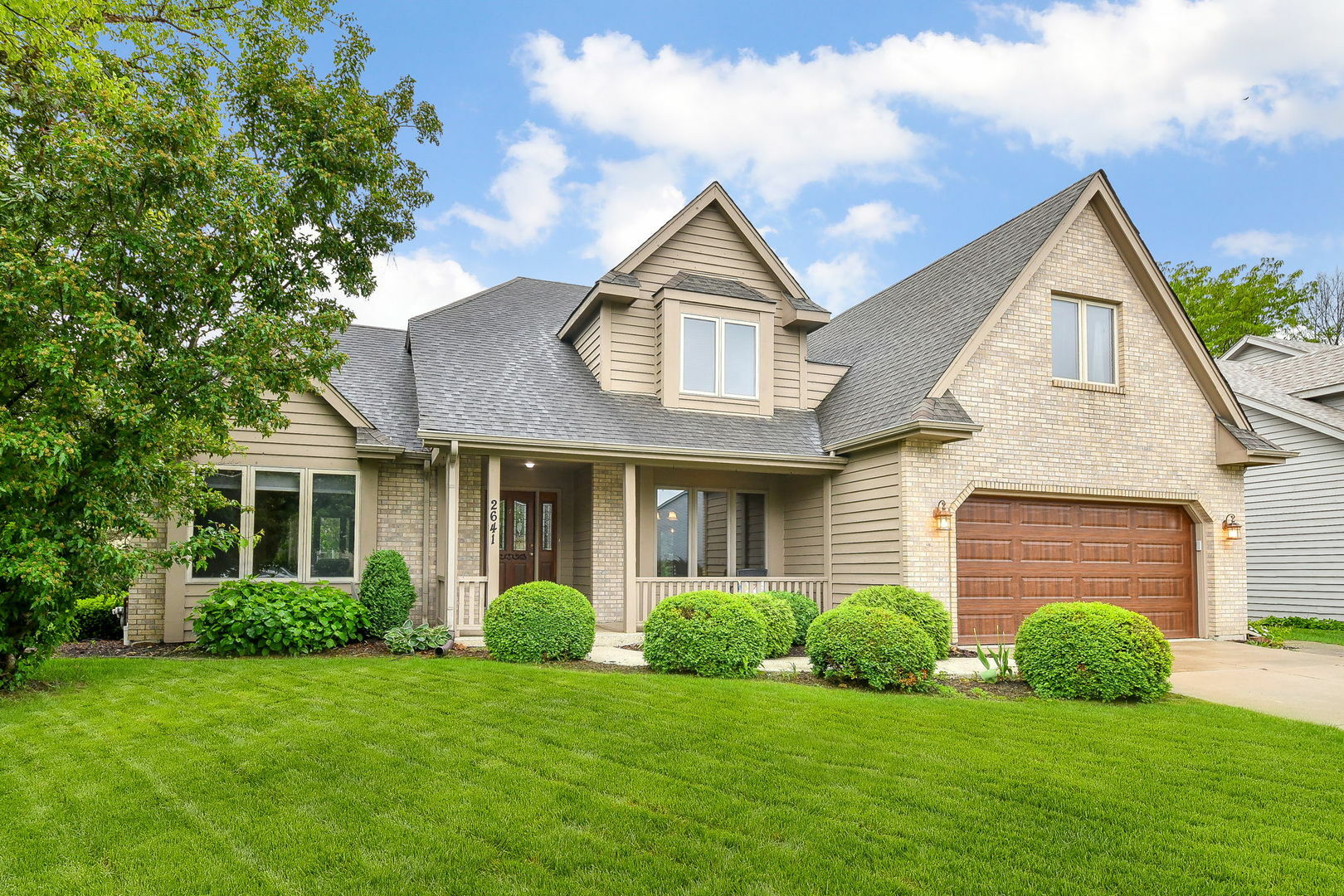 Property Photo: 2641 Asbury Drive IL 60504