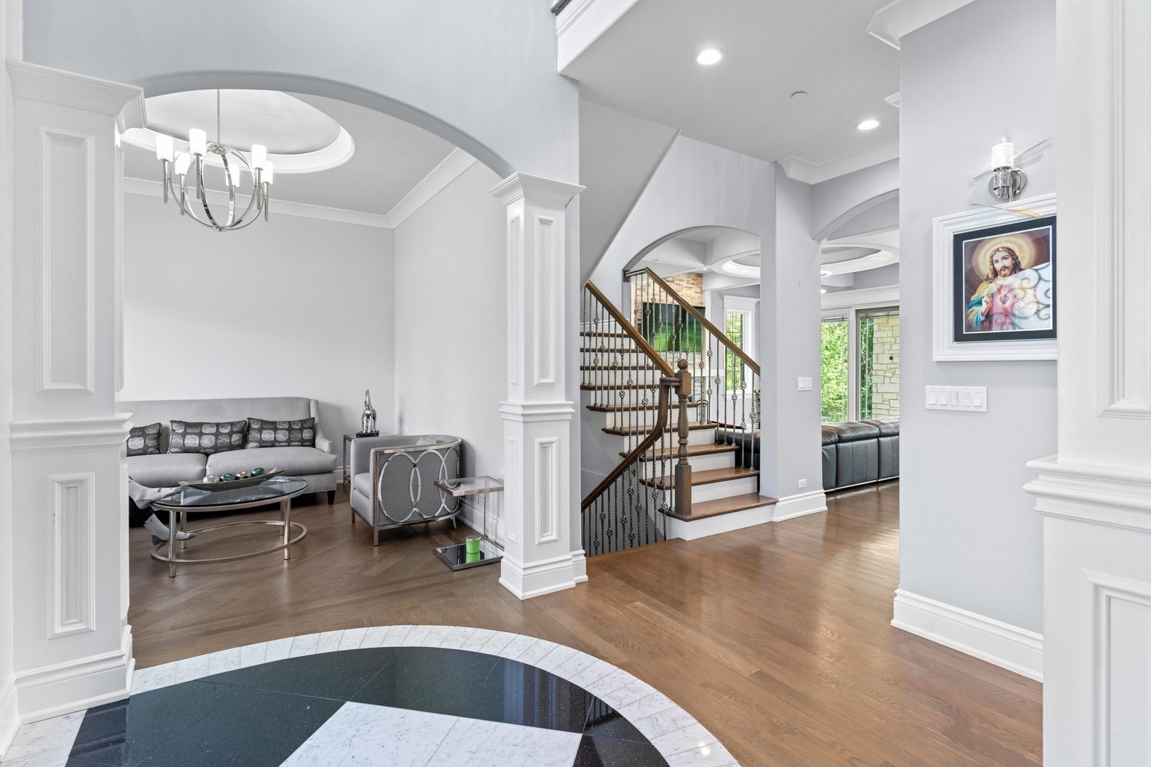 Property Photo:  2061 2nd Street  IL 60062 