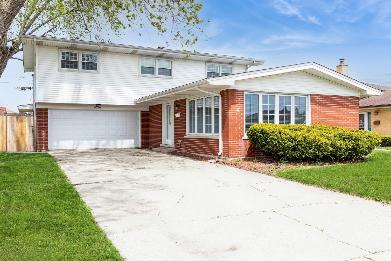 Property Photo: 4536 W 101st Place IL 60453