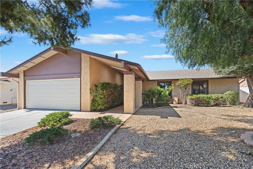 Property Photo: 27419 Embassy Street CA 92586