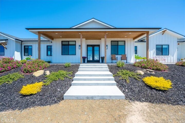 Property Photo:  2064 Westhampton Drive  CA 93420 