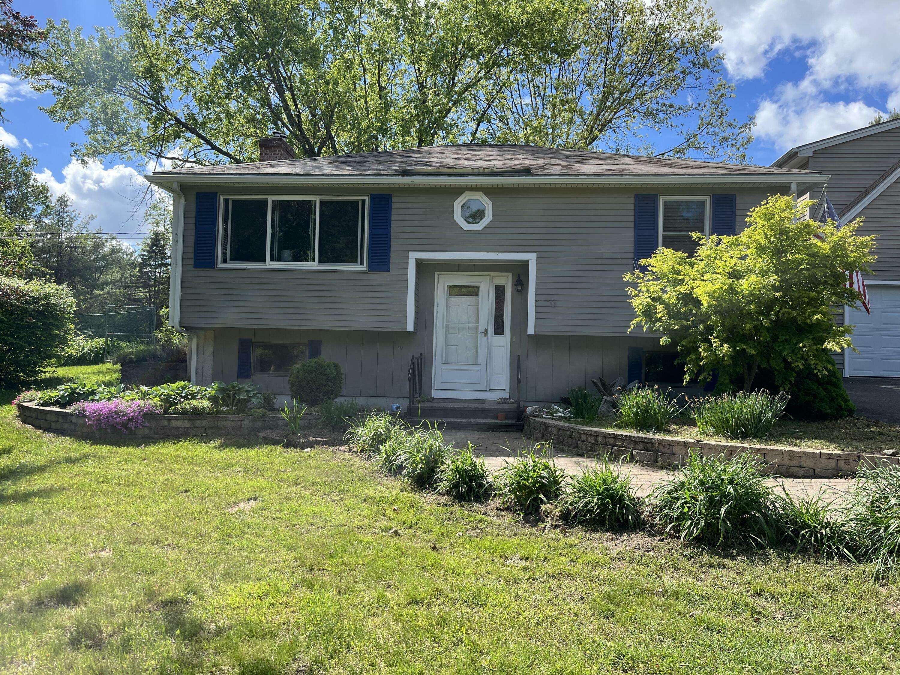 Property Photo: 39 Thompson Street ME 04090