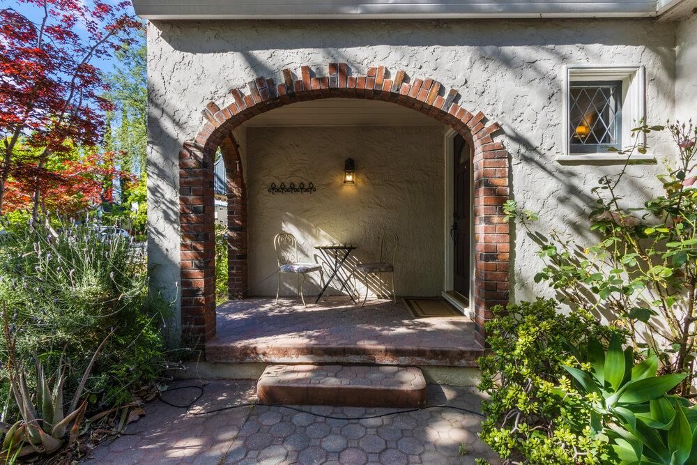 Property Photo:  2709 23rd Street  CA 95818 