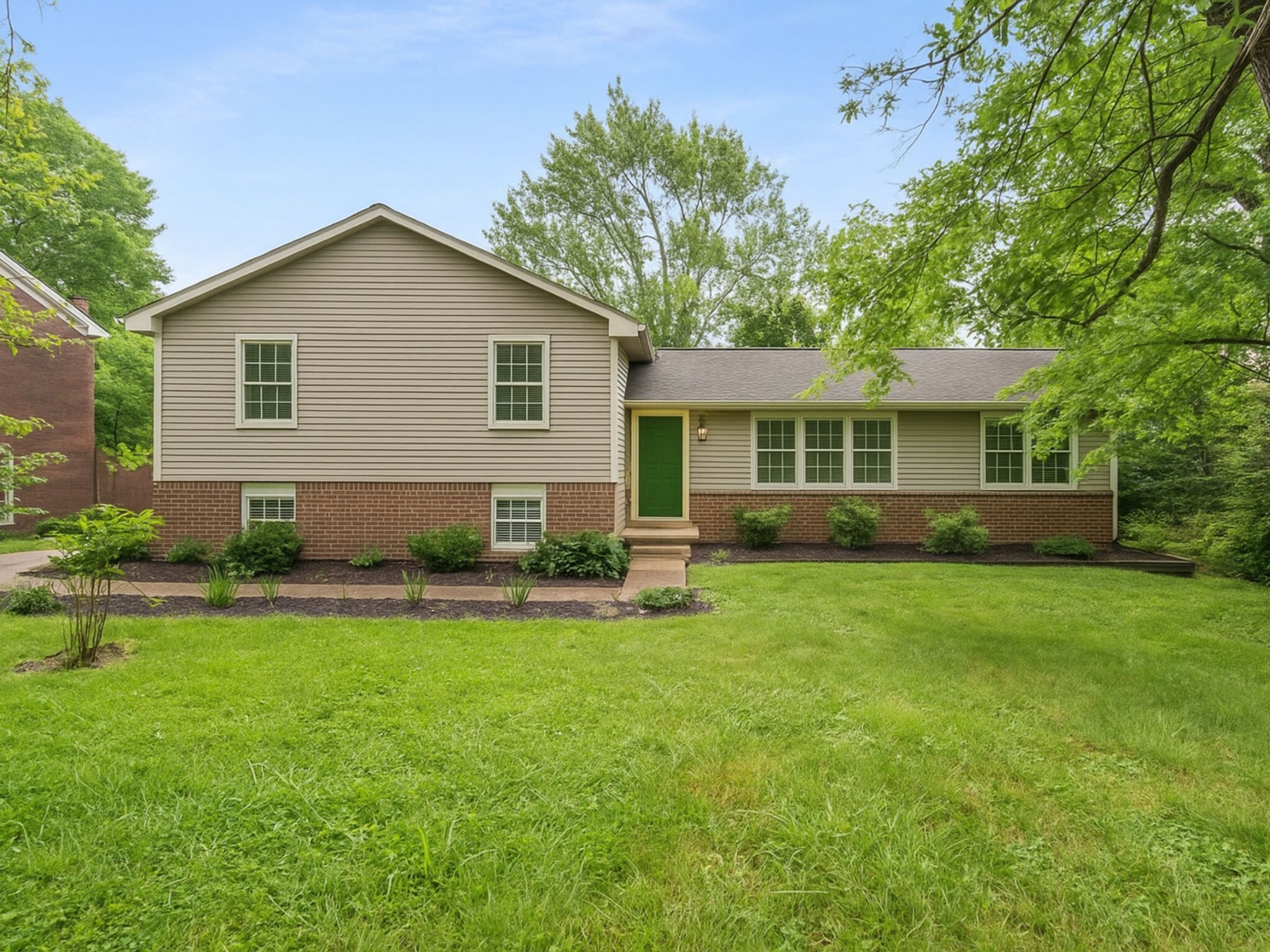 5127 Amalie Dr  Nashville TN 37211 photo