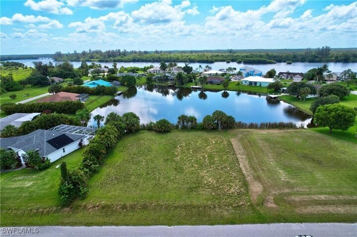 Property Photo:  17091 Waters Edge Circle  FL 33917 