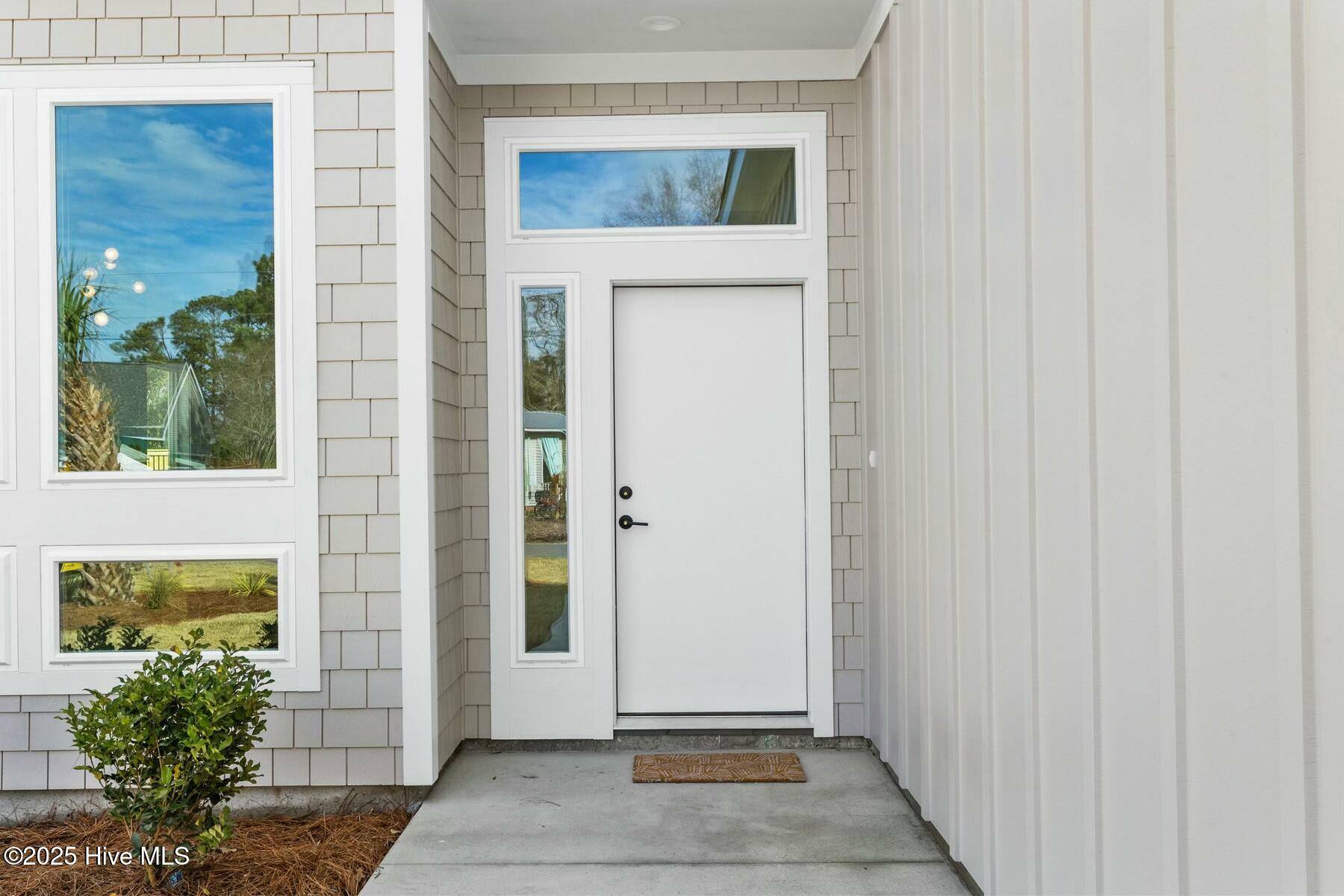 Property Photo: 609 Augusta Avenue NC 28428
