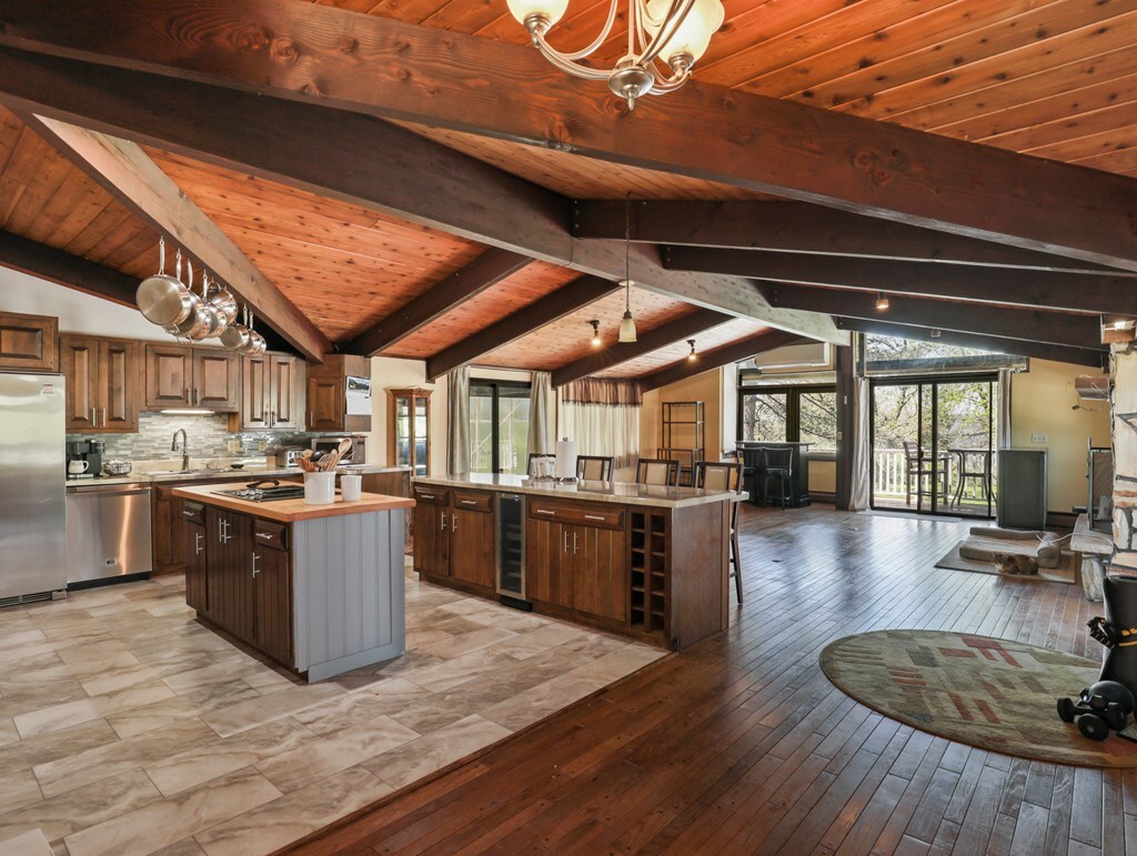 Property Photo: 305 Michele Ln PA 18840