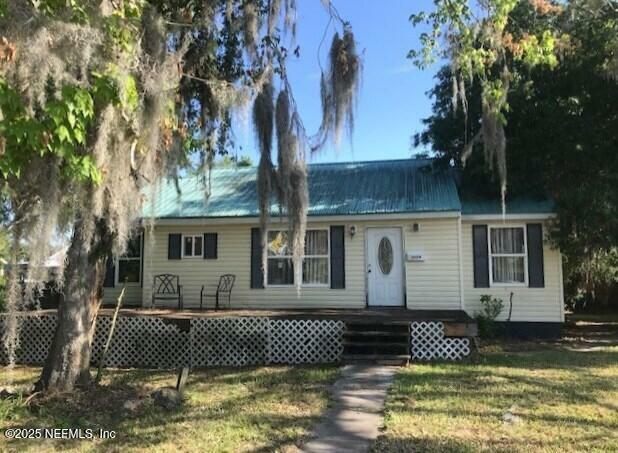 Property Photo:  2404 Crill Avenue  FL 32177 