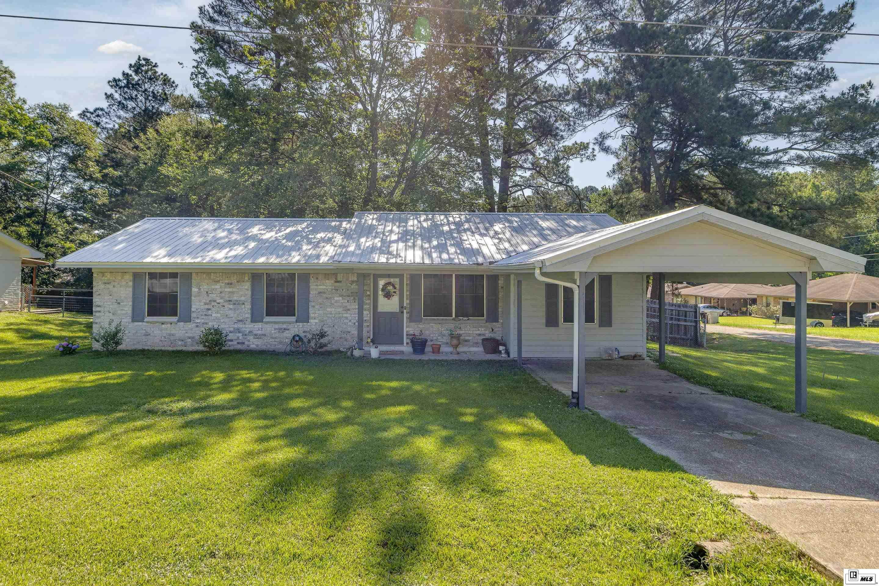 Property Photo: 115 Hillside Circle LA 71291