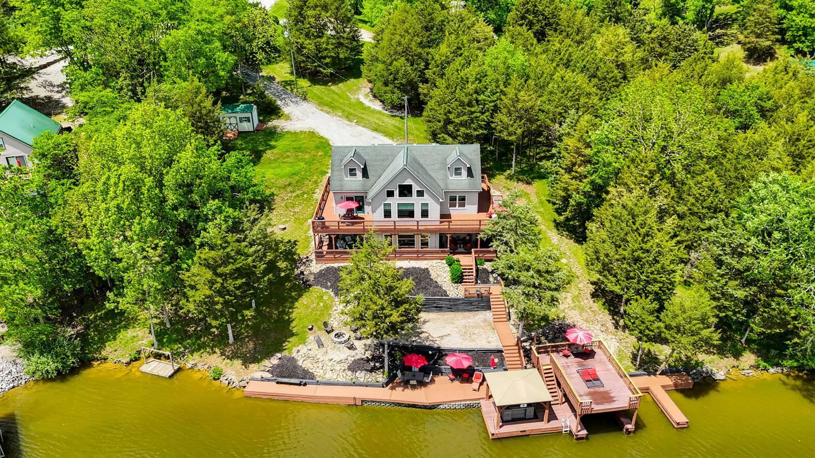 Property Photo: 445 Elk Lake Resort Road KY 40359