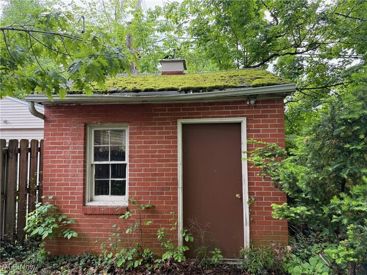 Property Photo: 3874 Washington Boulevard OH 44118