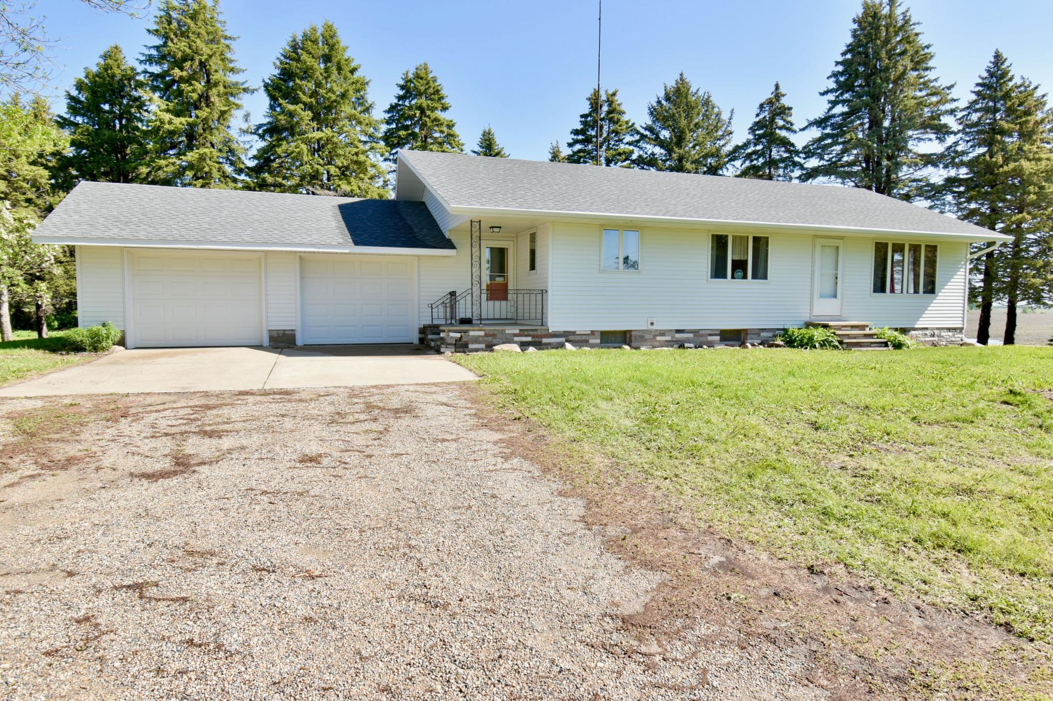 Property Photo: 41475 County Road 183 MN 56378