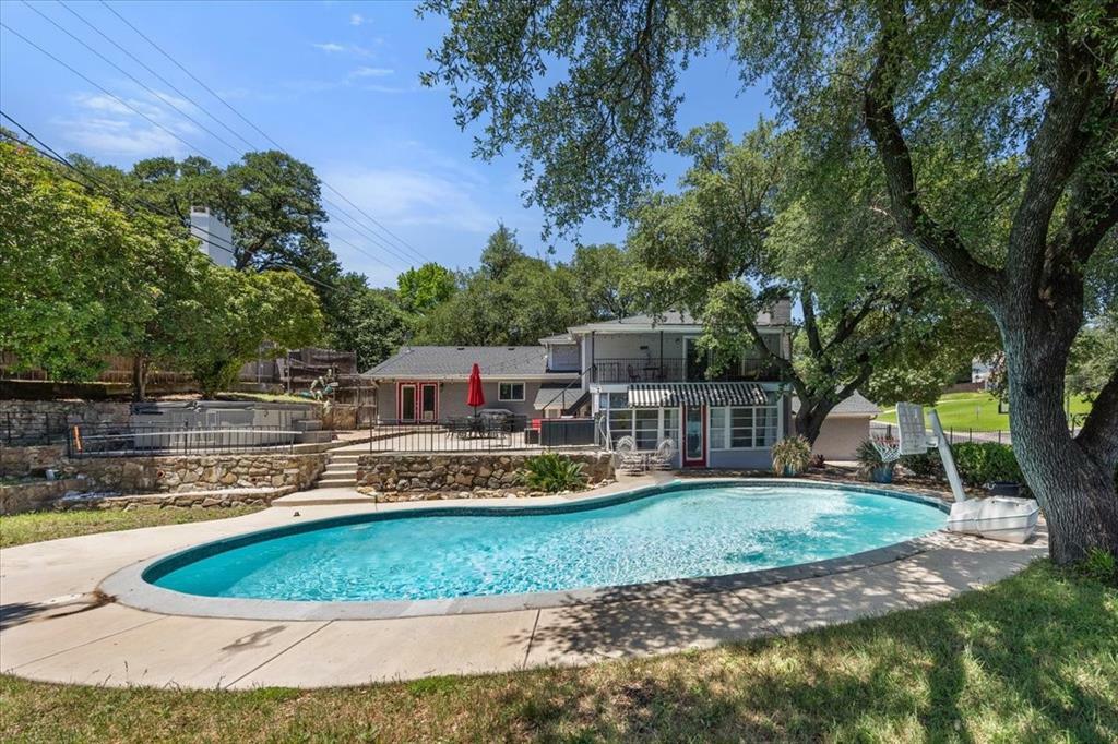 Property Photo: 1801 E Dakar Road TX 76116
