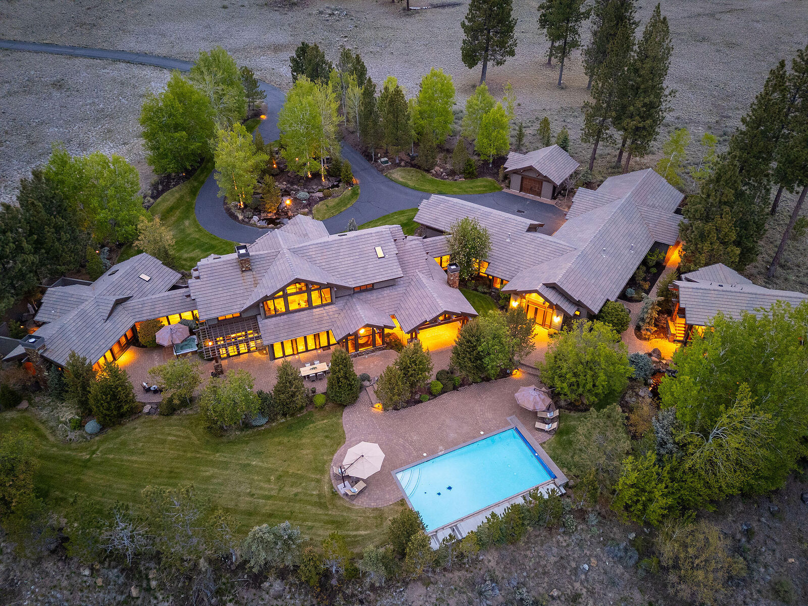 Property Photo: 18883 Sutherland Court OR 97702