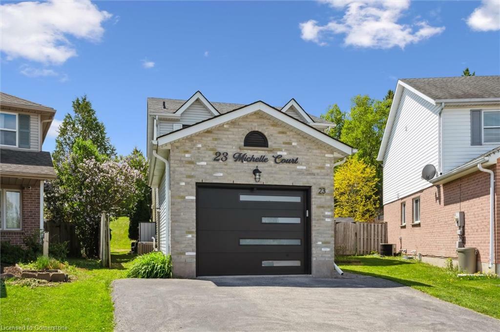 Property Photo:  23 Michelle Court  ON N2N 3K8 