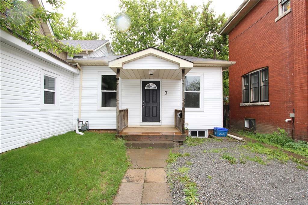 Property Photo:  7 Fleet Street  ON N3T 3S8 
