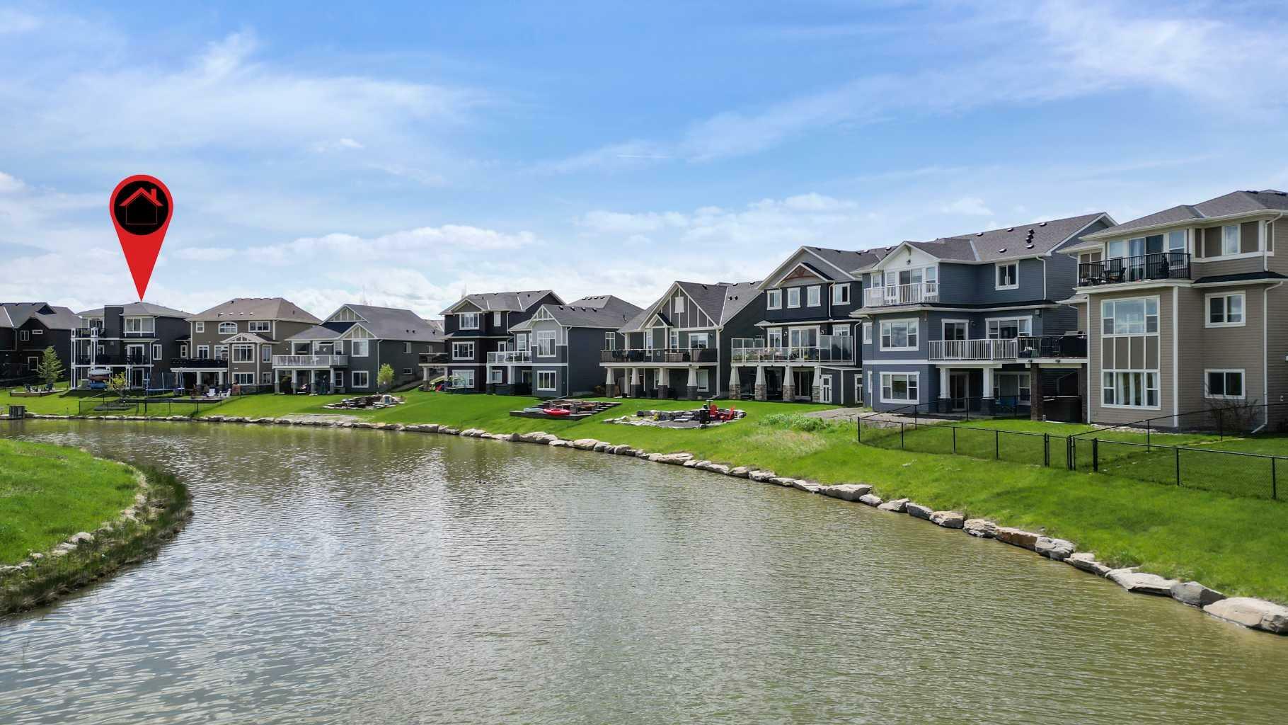 Property Photo:  1343 Bayside Drive SW  AB T4B 3W8 