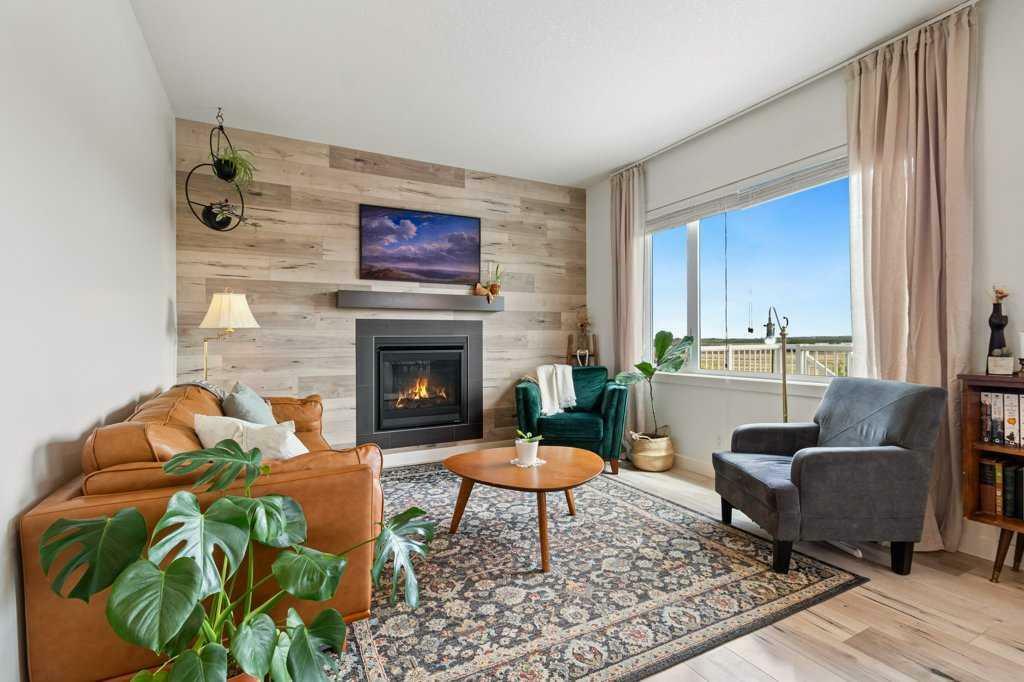 Property Photo: 43 Victor Close AB T4S 0P4