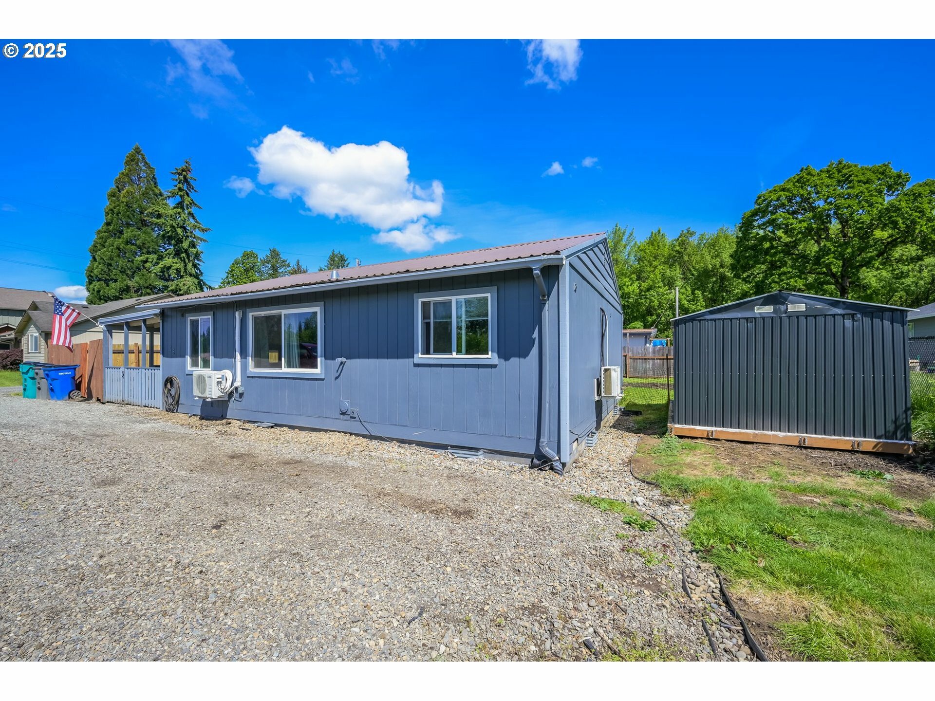 Property Photo: 15 NE 11th Pl WA 98604