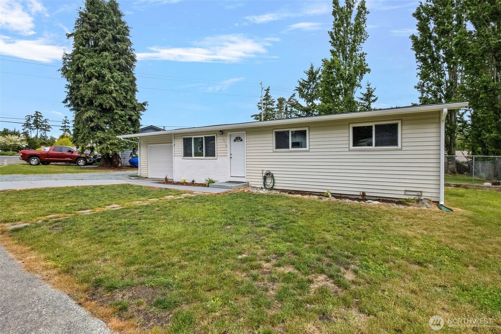 Property Photo: 1070 NW Cathlamet Drive WA 98277