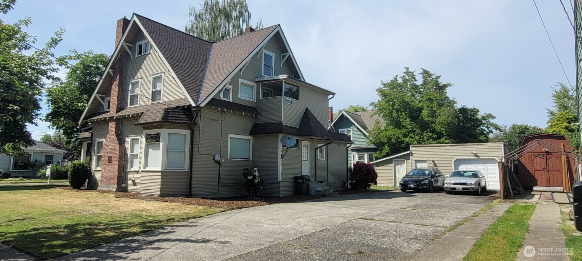 Property Photo: 603 2nd Street NW WA 98371