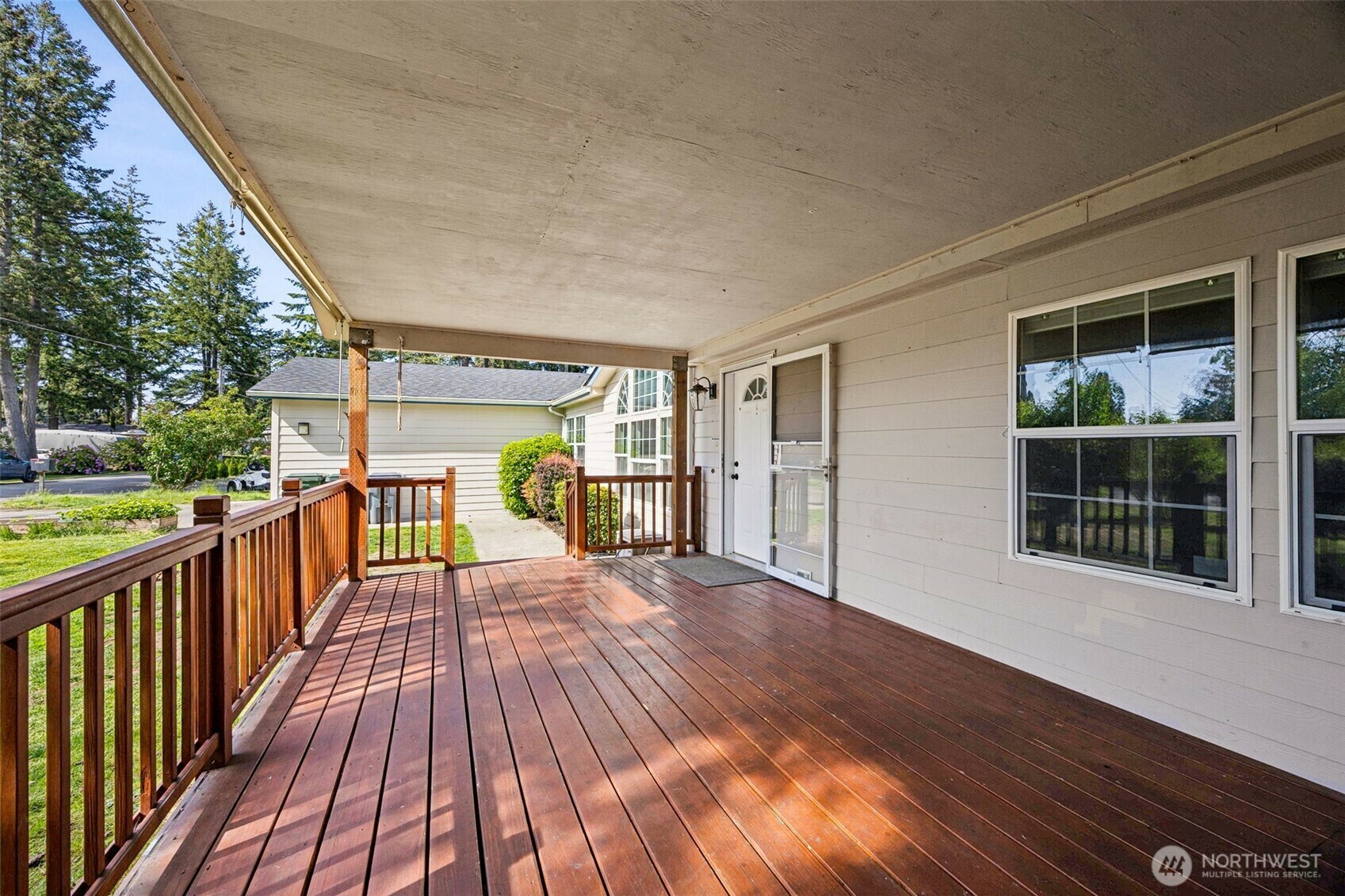 Property Photo: 17419 11th Avenue Ct E WA 98387
