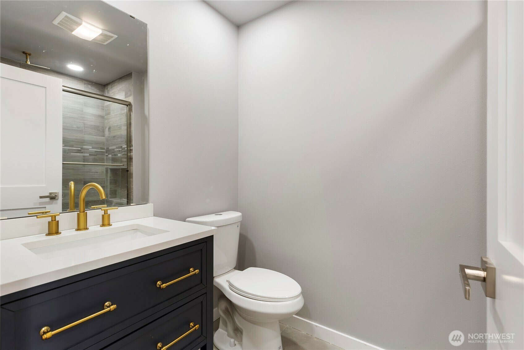 Property Photo: 2421 SW Findlay Street WA 98106