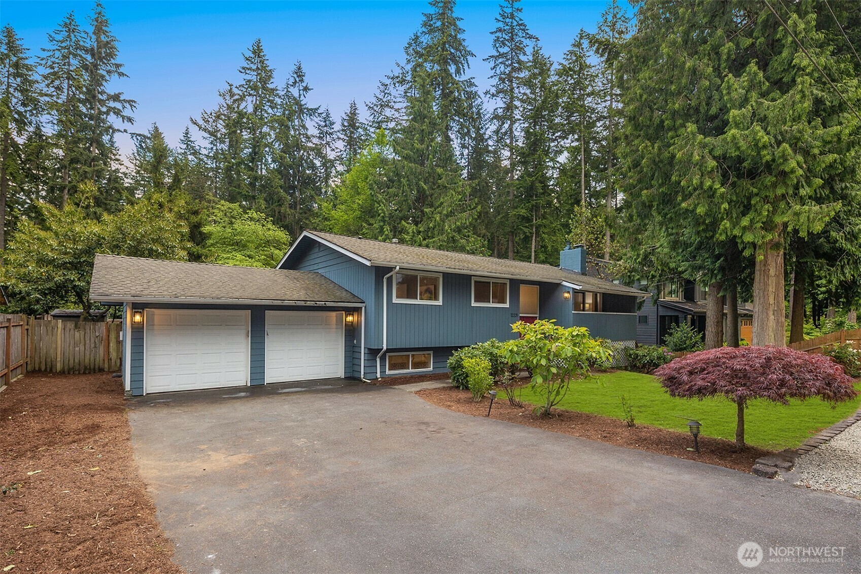 Property Photo: 12221 NE 61st Street WA 98033