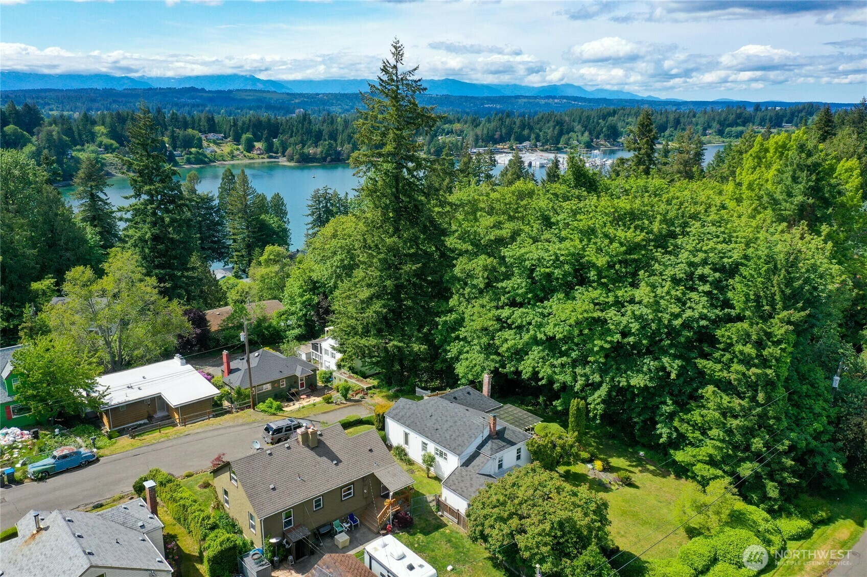 Property Photo: 2120 N Lafayette Avenue WA 98312
