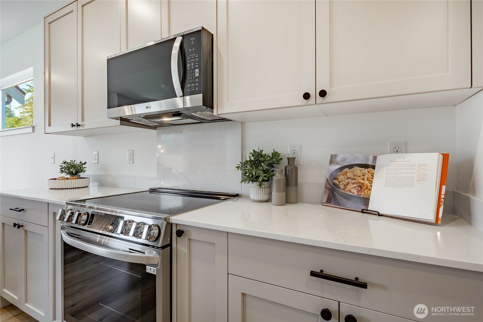 Property Photo: 2818 Hazelwood Drive WA 98230