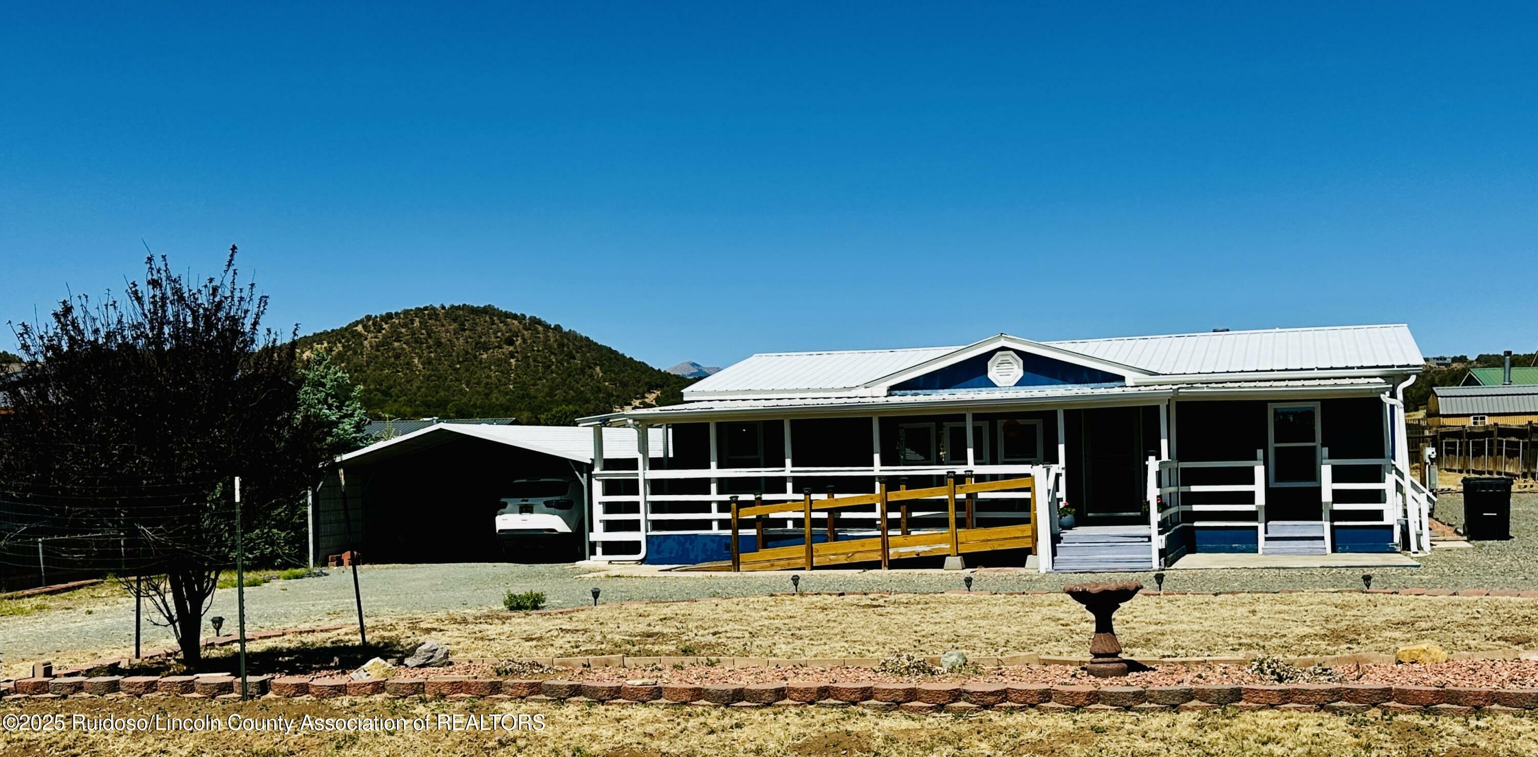 Property Photo: 319 Crazy Horse Circle NM 88312